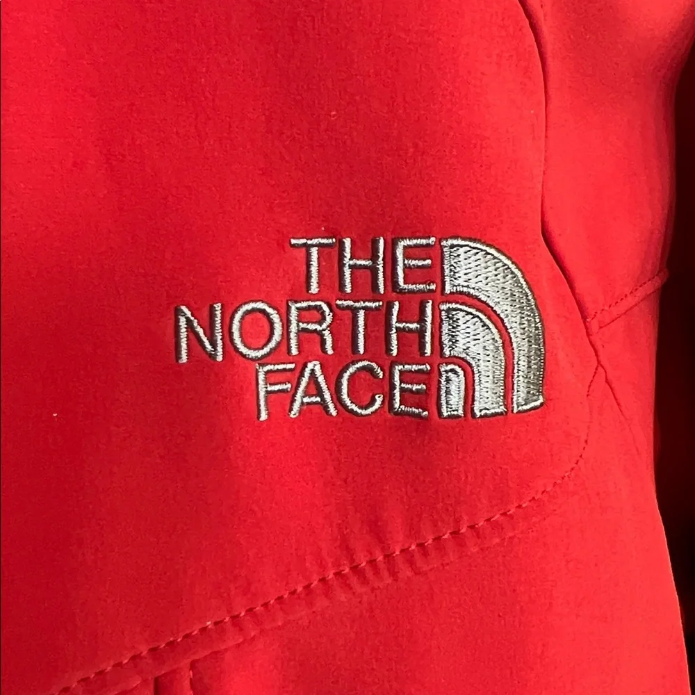 The North Face Apex Ski Snowboard Rain Jacket Red Stitch Logo Men L-Discontinued